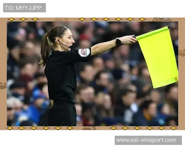 足球裁判吹哨的背后故事与比赛公正性的深刻思考